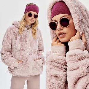 FREE PEOPLE MOVEMENT Soft Faux Fur Half Zip Hoodie in Taupe Pink